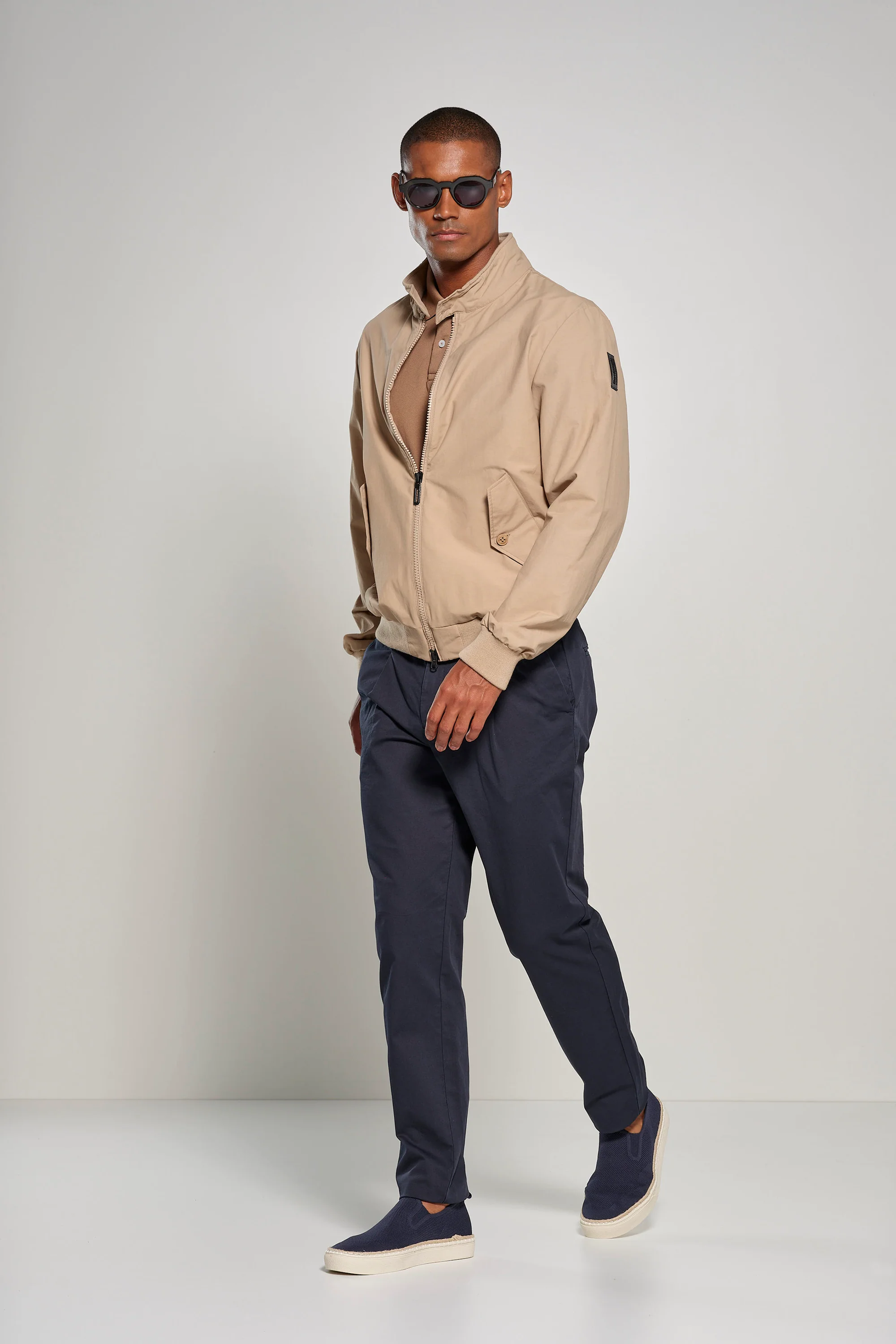Bomber Sfoderato con Collo Alto - Image 5