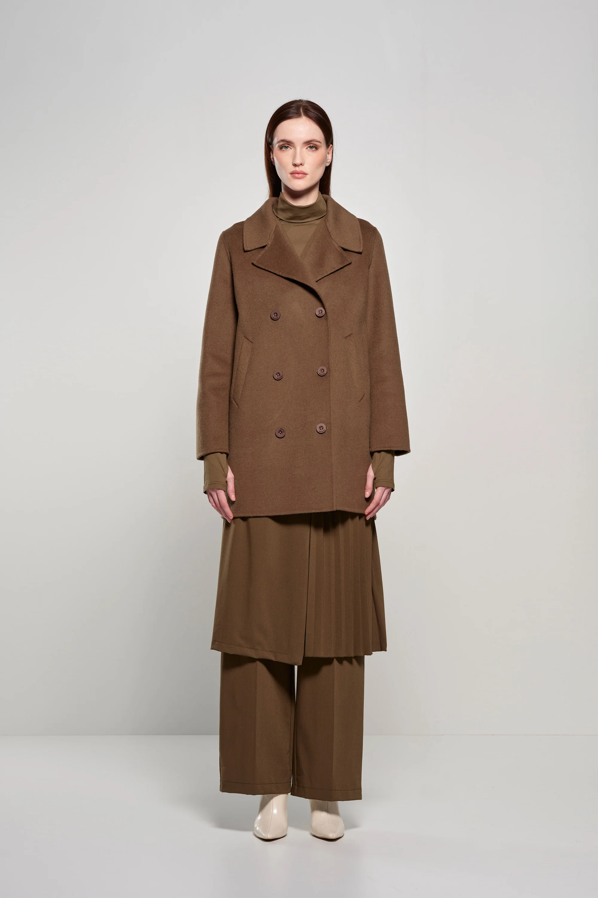 Cappotto da donna doppiopetto in lana double face - Image 10