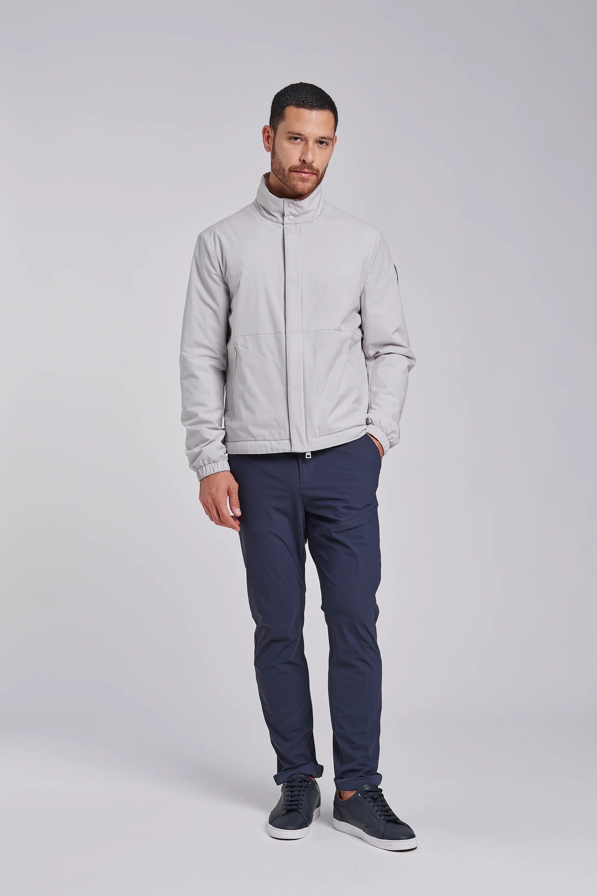 Chino slim fit in tessuto tecnico - Image 5