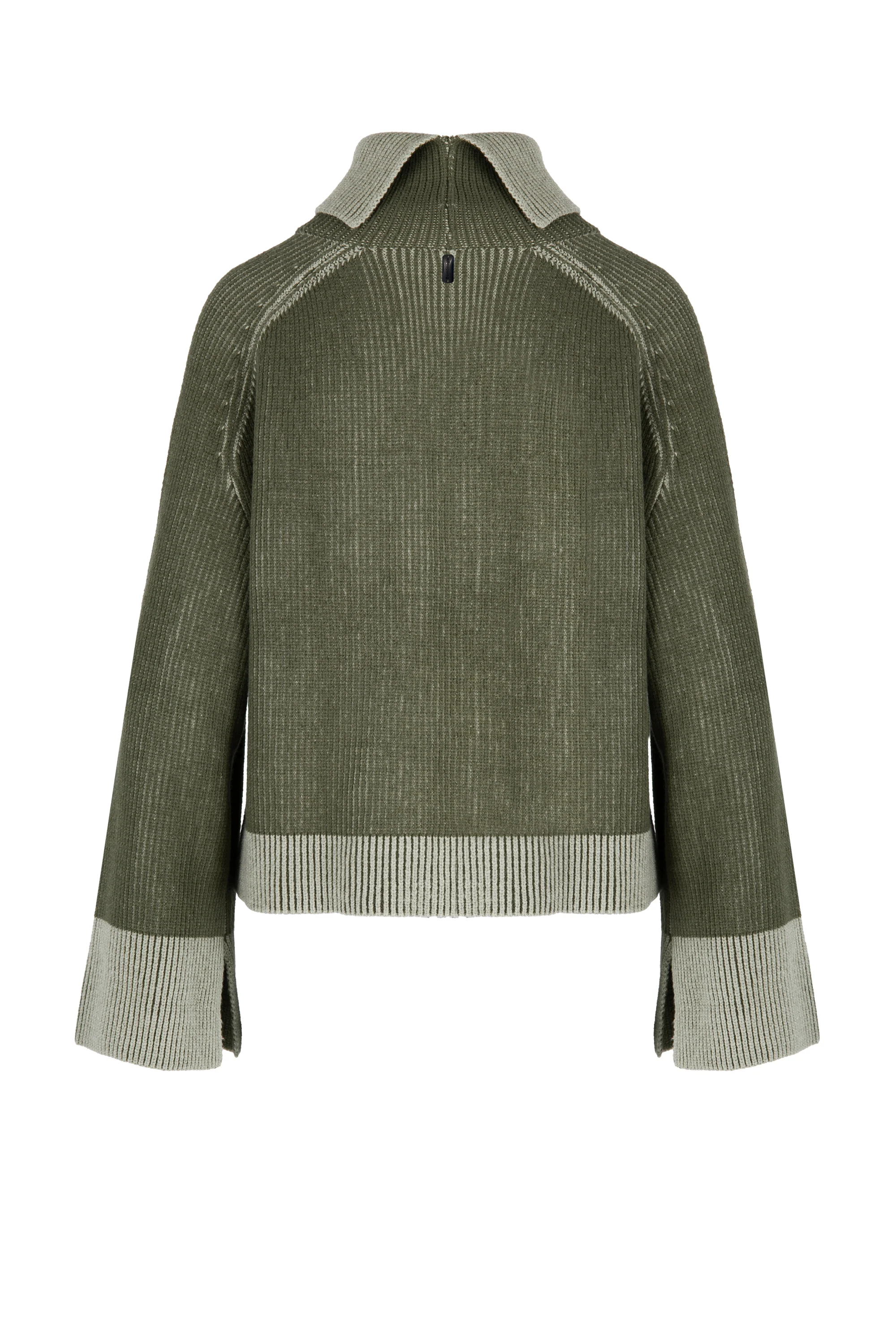 Maglione in misto viscosa con collo alto - Image 6