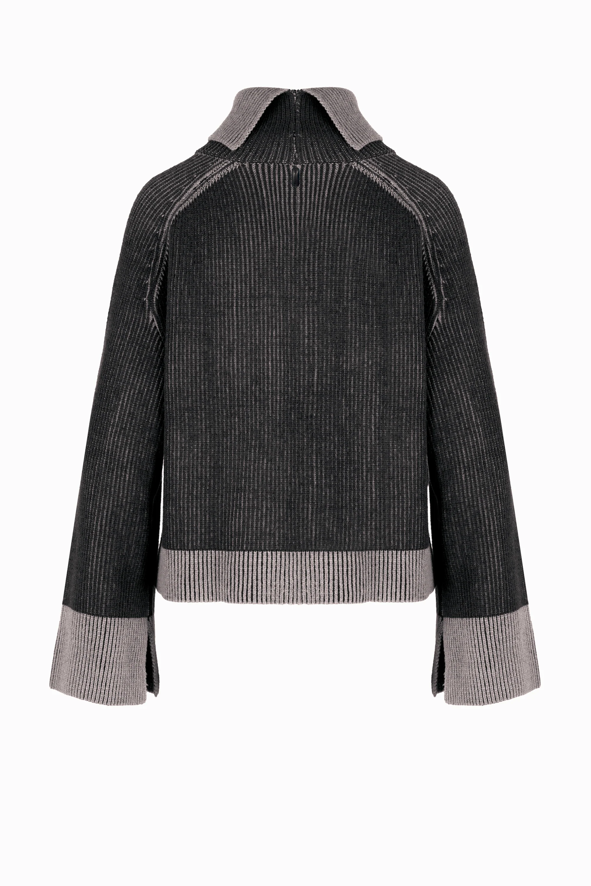 Maglione in misto viscosa con collo alto - Image 8