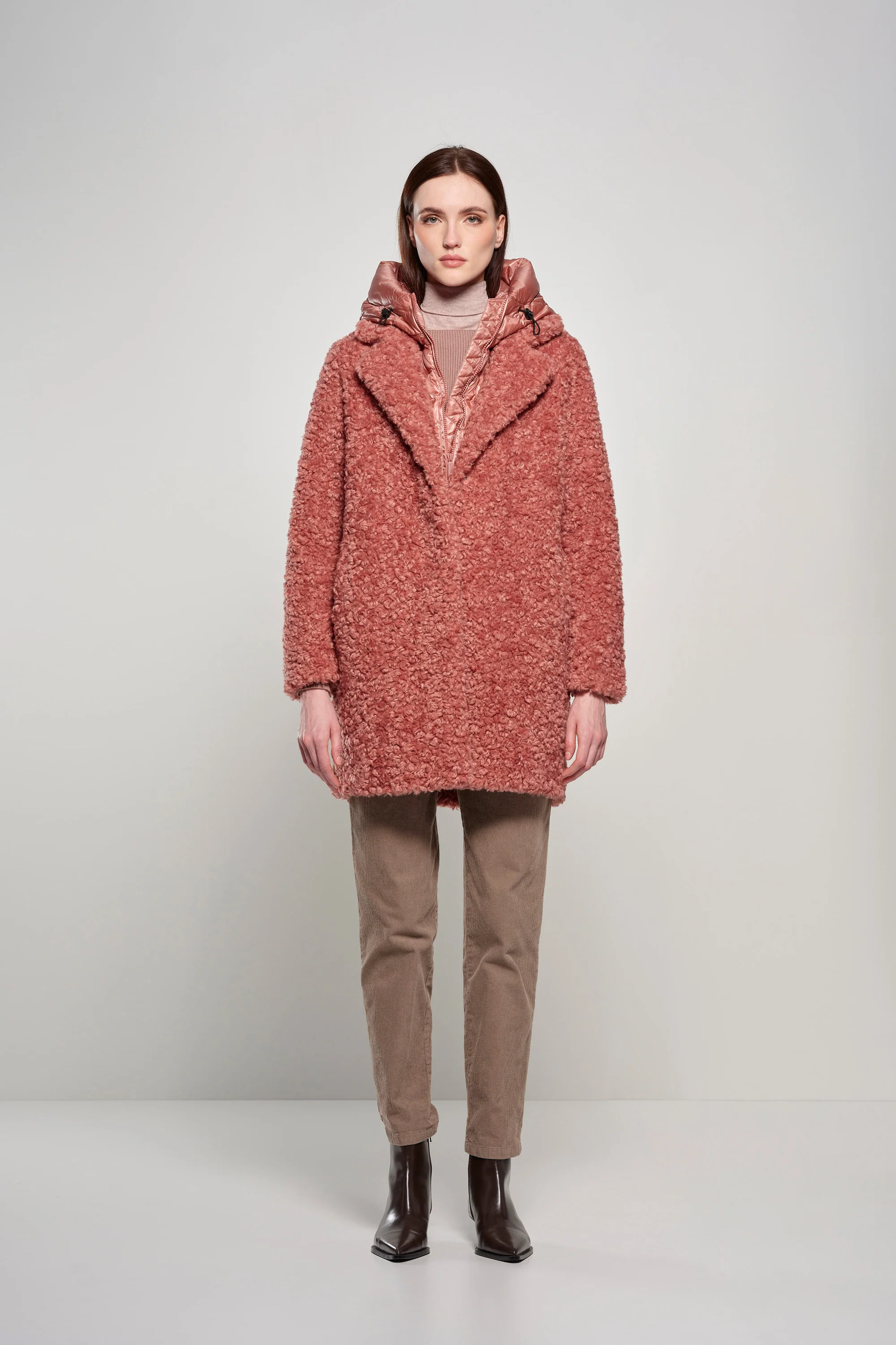 Odessa Overcoat - Cappotto lungo effetto agnellino - Image 21