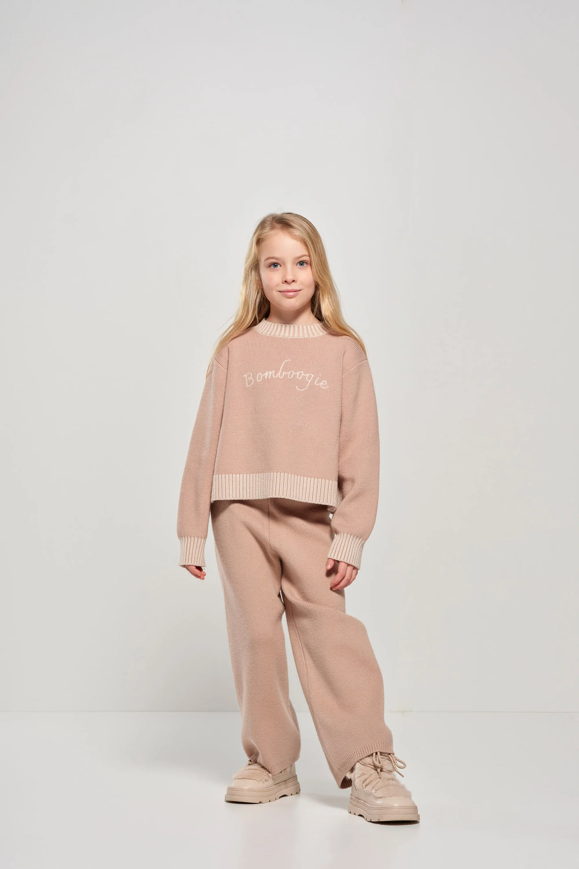 Pantaloni palazzo da bambina in maglia rasata - Image 3