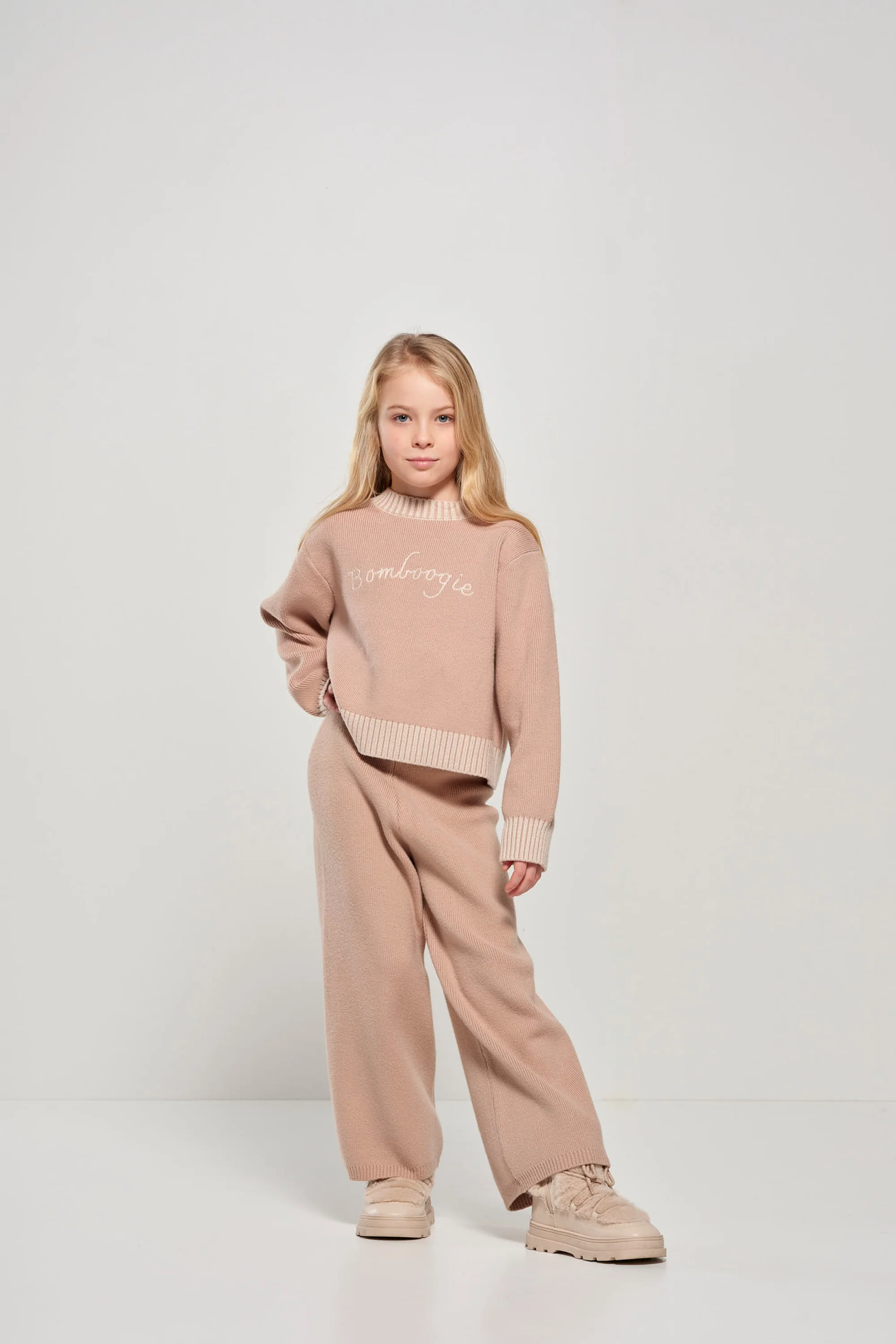 Pantaloni palazzo da bambina in maglia rasata - Image 4