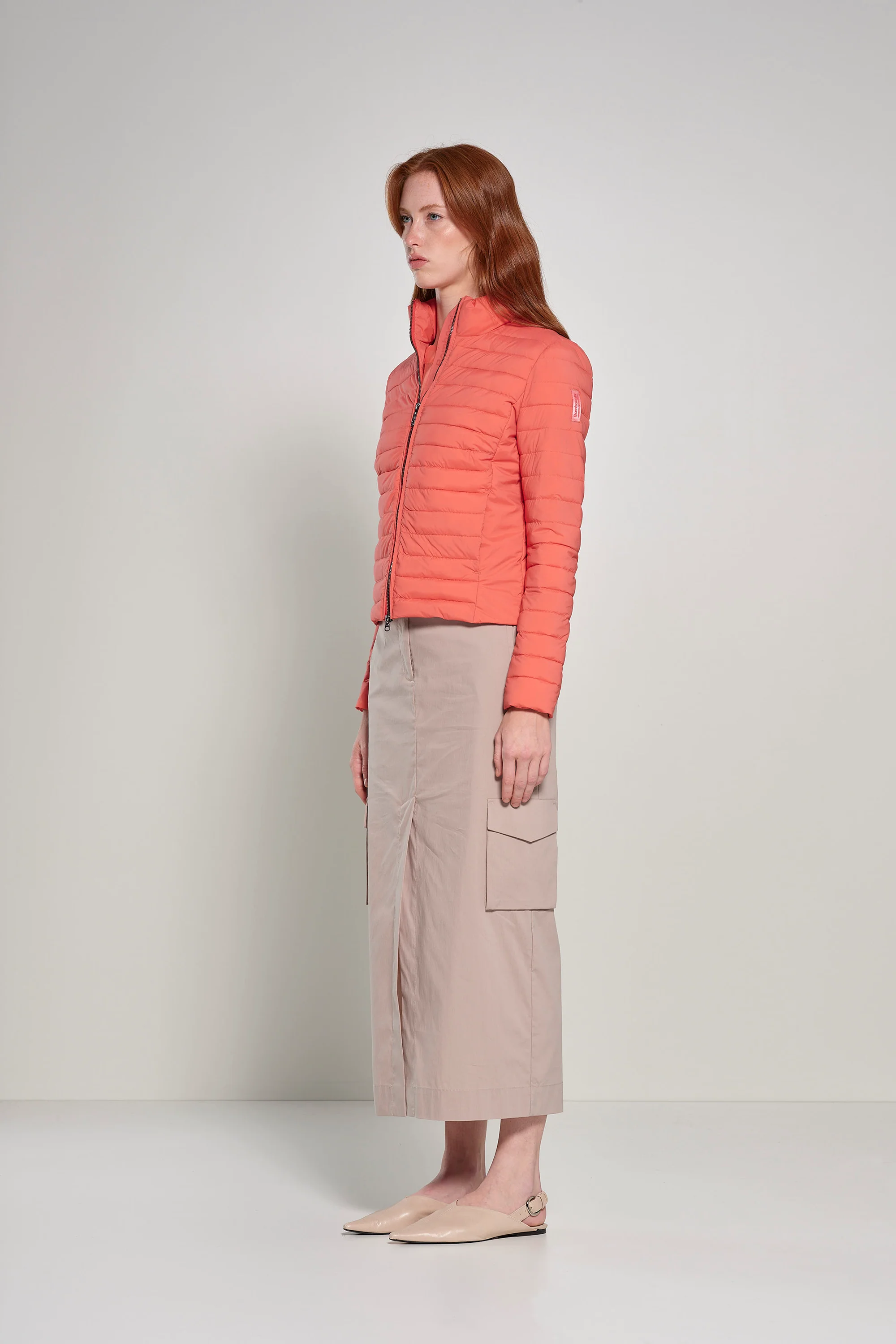 Piumino dalla Linea Avvitata in Nylon Stretch - Image 11