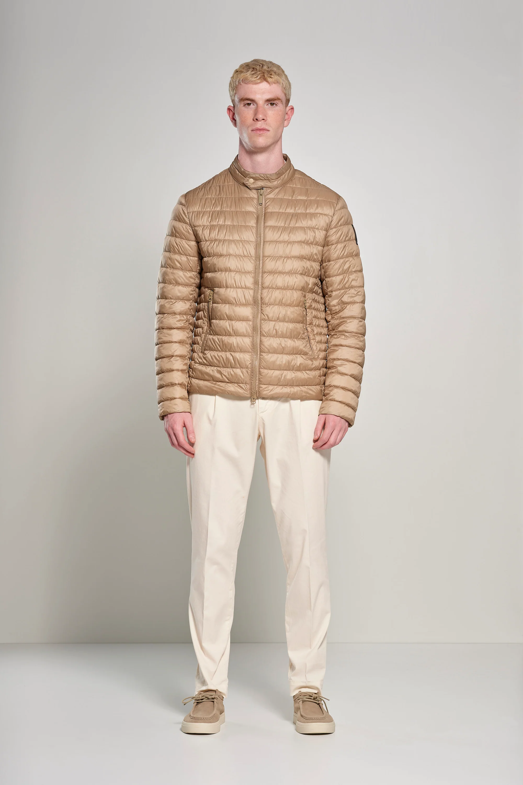 Piumino in nylon ad alta densità con collo alto - Image 6